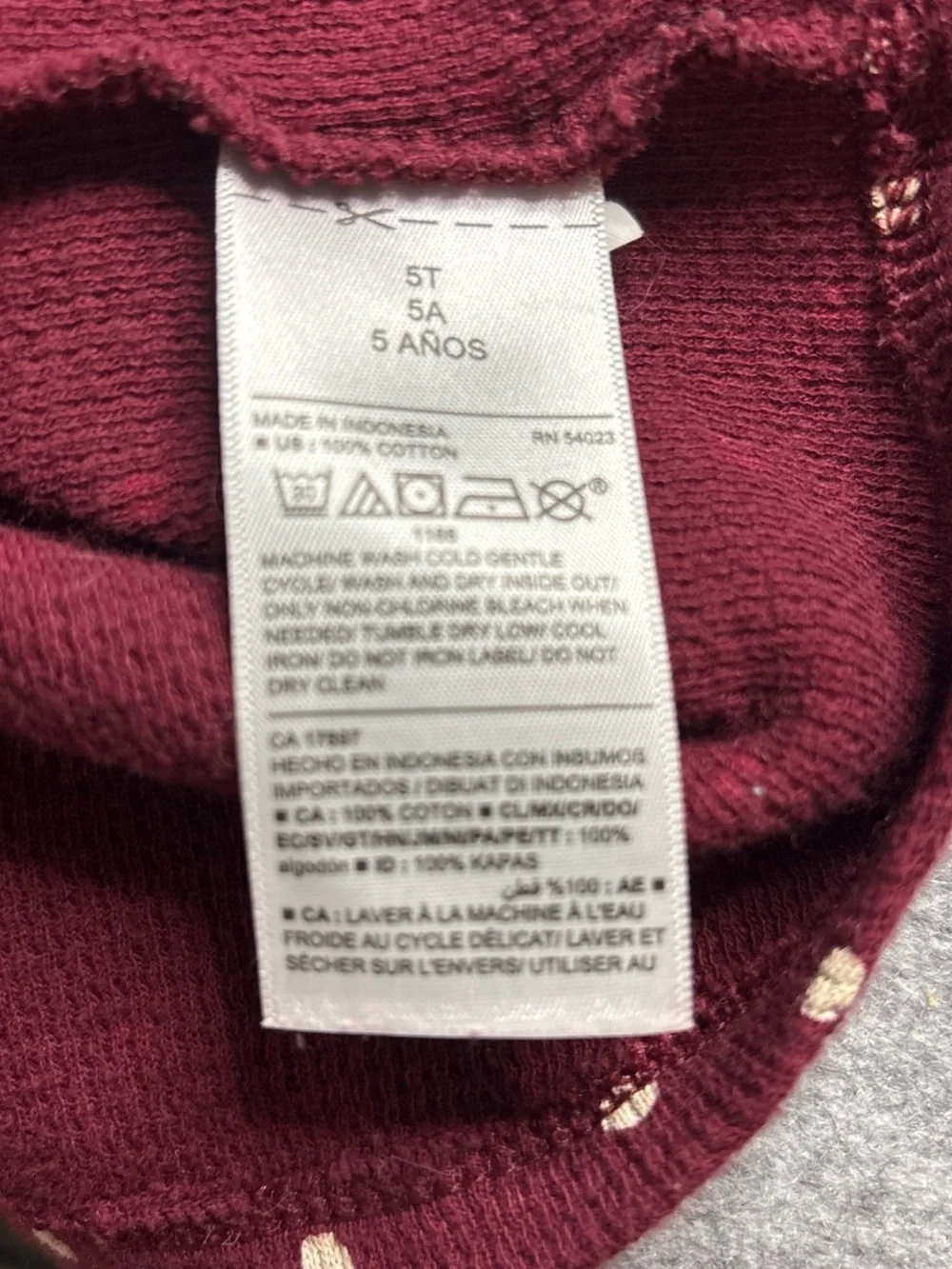 Old Navy Maroon Long Sleeve Thermal Tee with Cream Polka Dots